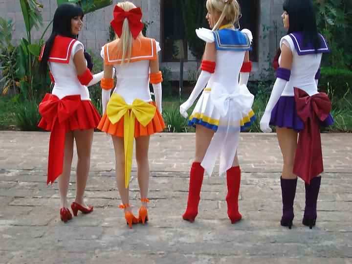 20P DEYA AMARO DE SAILOR MOON