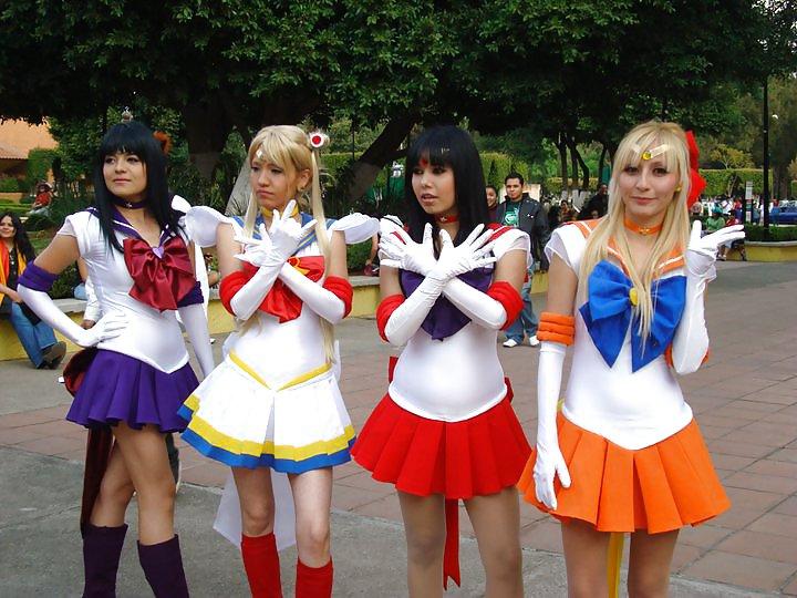 20P DEYA AMARO DE SAILOR MOON
