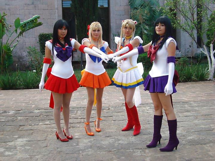20P DEYA AMARO DE SAILOR MOON