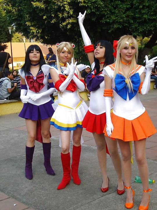 20P DEYA AMARO DE SAILOR MOON