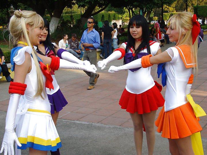 20P DEYA AMARO DE SAILOR MOON