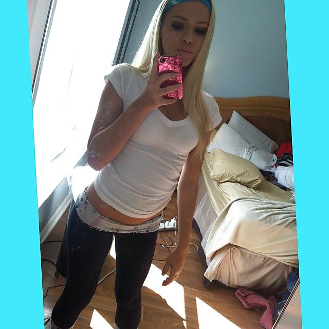 18P Sexy young blond teen girl