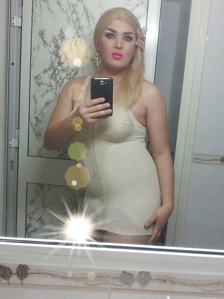 21P Manwella tunis trany