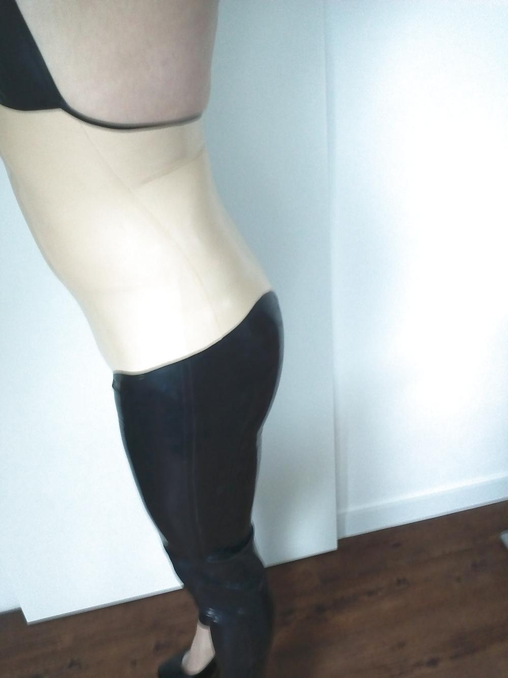 9P Sunday fun and sport in latex and heels ( sissy sport )
