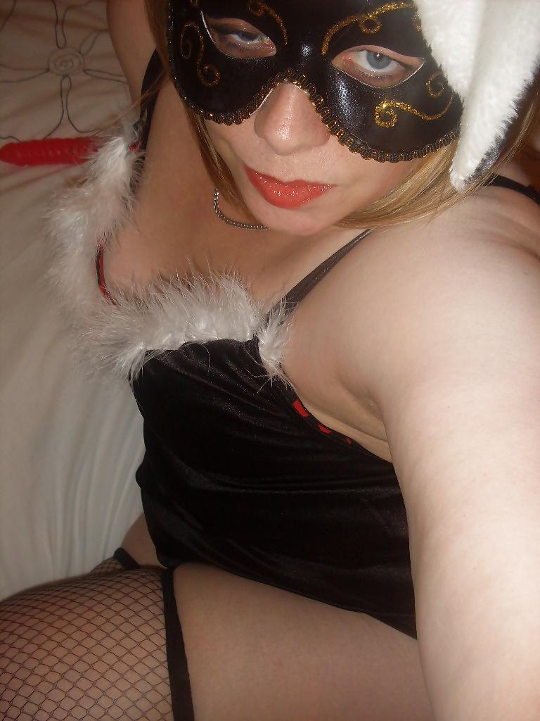 5P Pussy dressed as bunny..give me your spunk