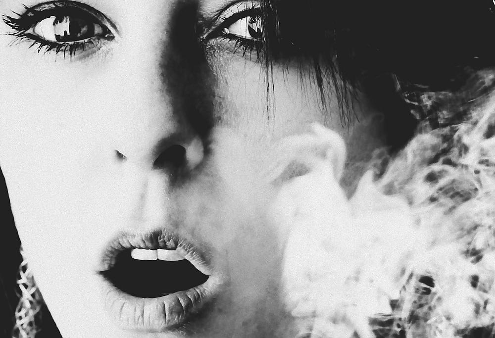 17P Wanking Favourites: fuckable smokers 53