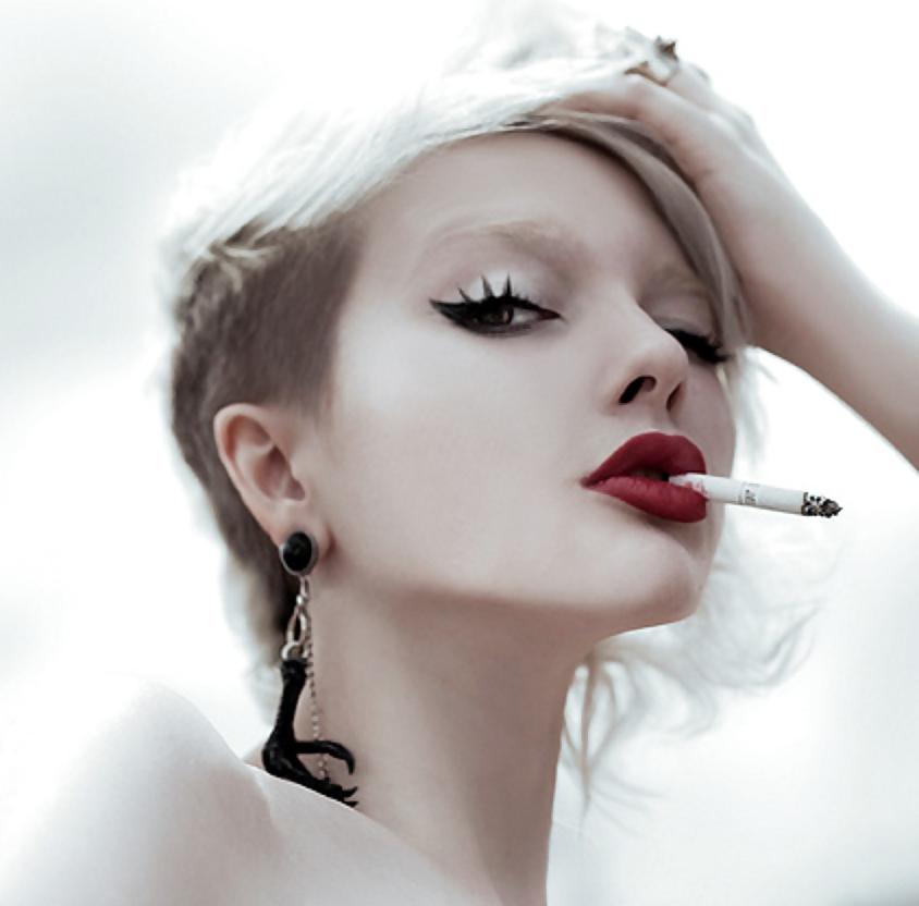 17P Wanking Favourites: fuckable smokers 53