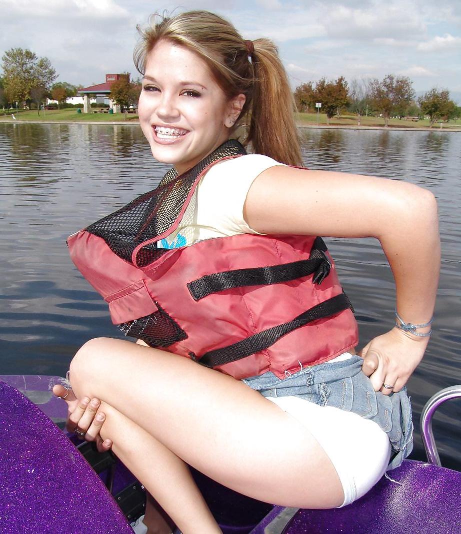 25P Horny Topanga - On the lake