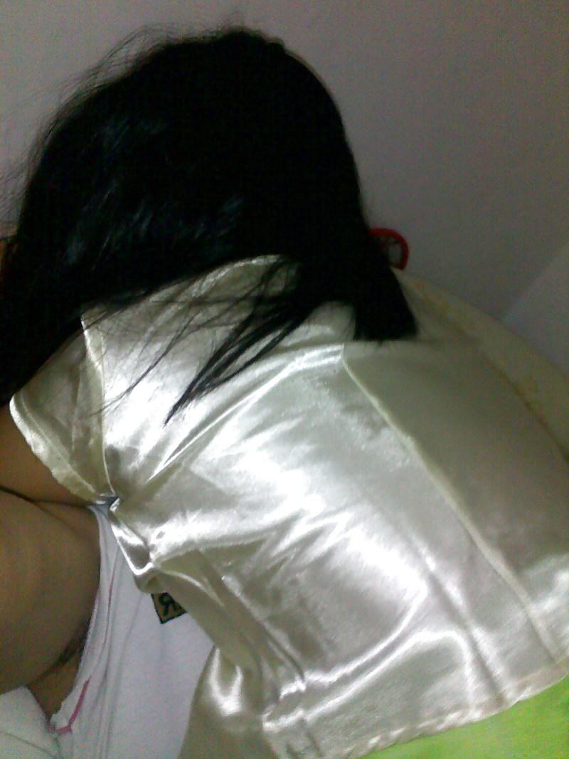 10P Satin pleasure