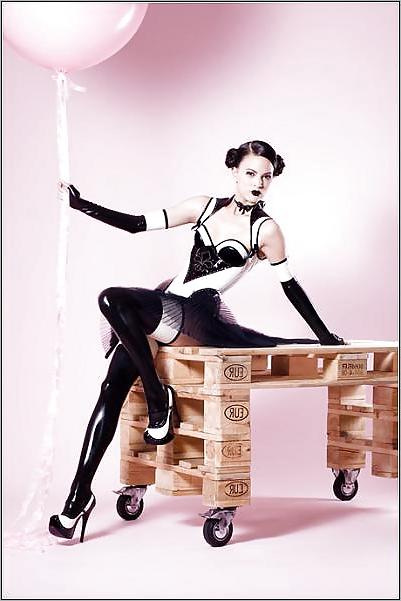 20P Sexy Latex Ladys 3