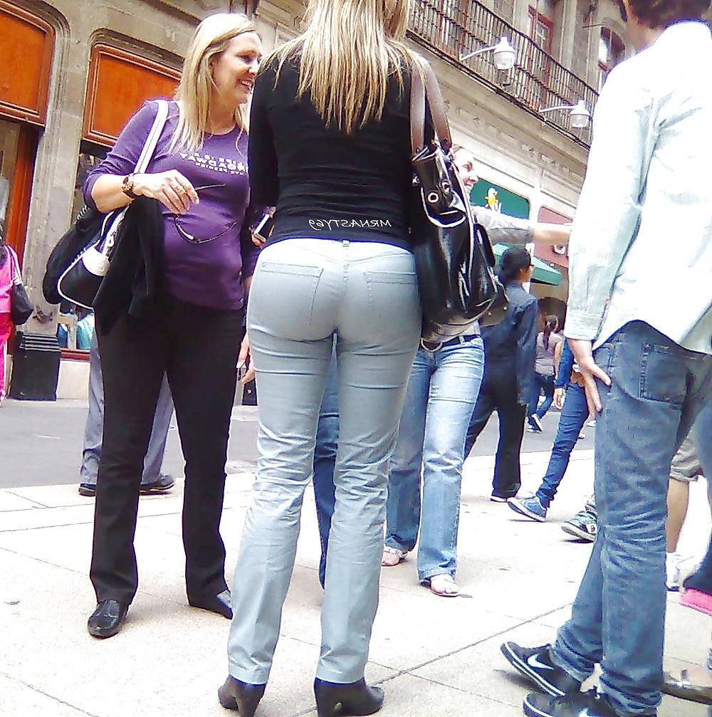 25P Wife In Tight Jeans #11
