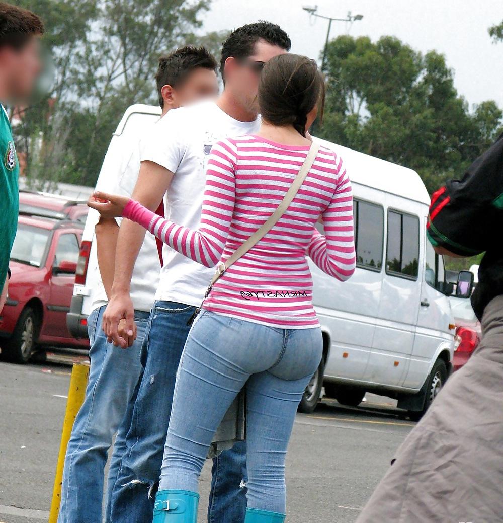 25P Wife In Tight Jeans #11