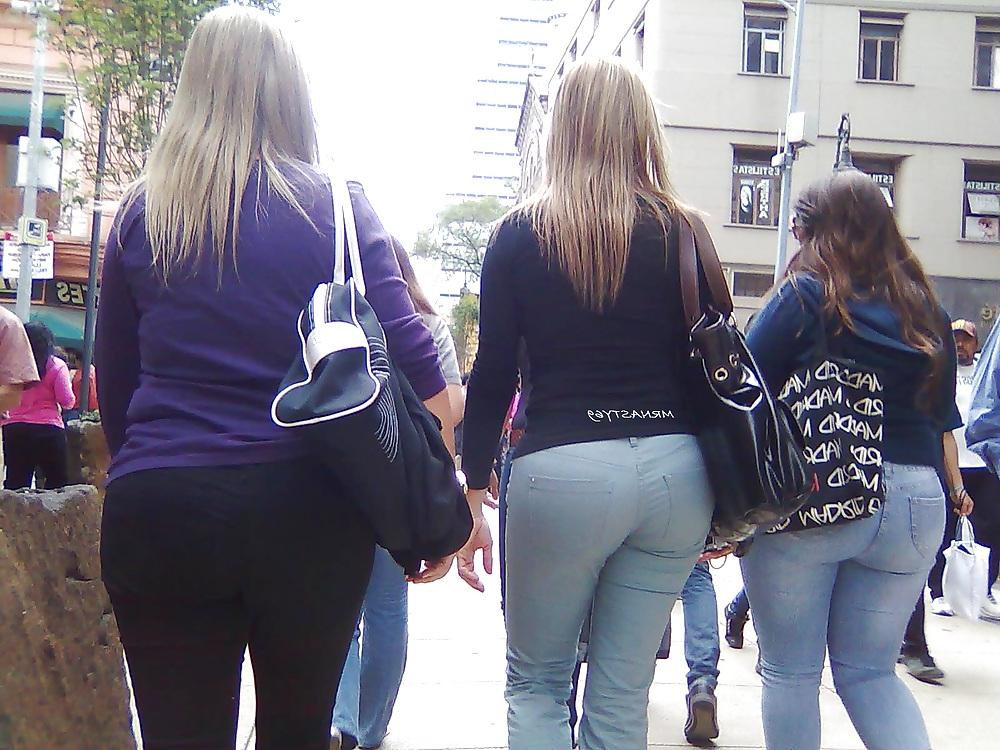 25P Wife In Tight Jeans #11
