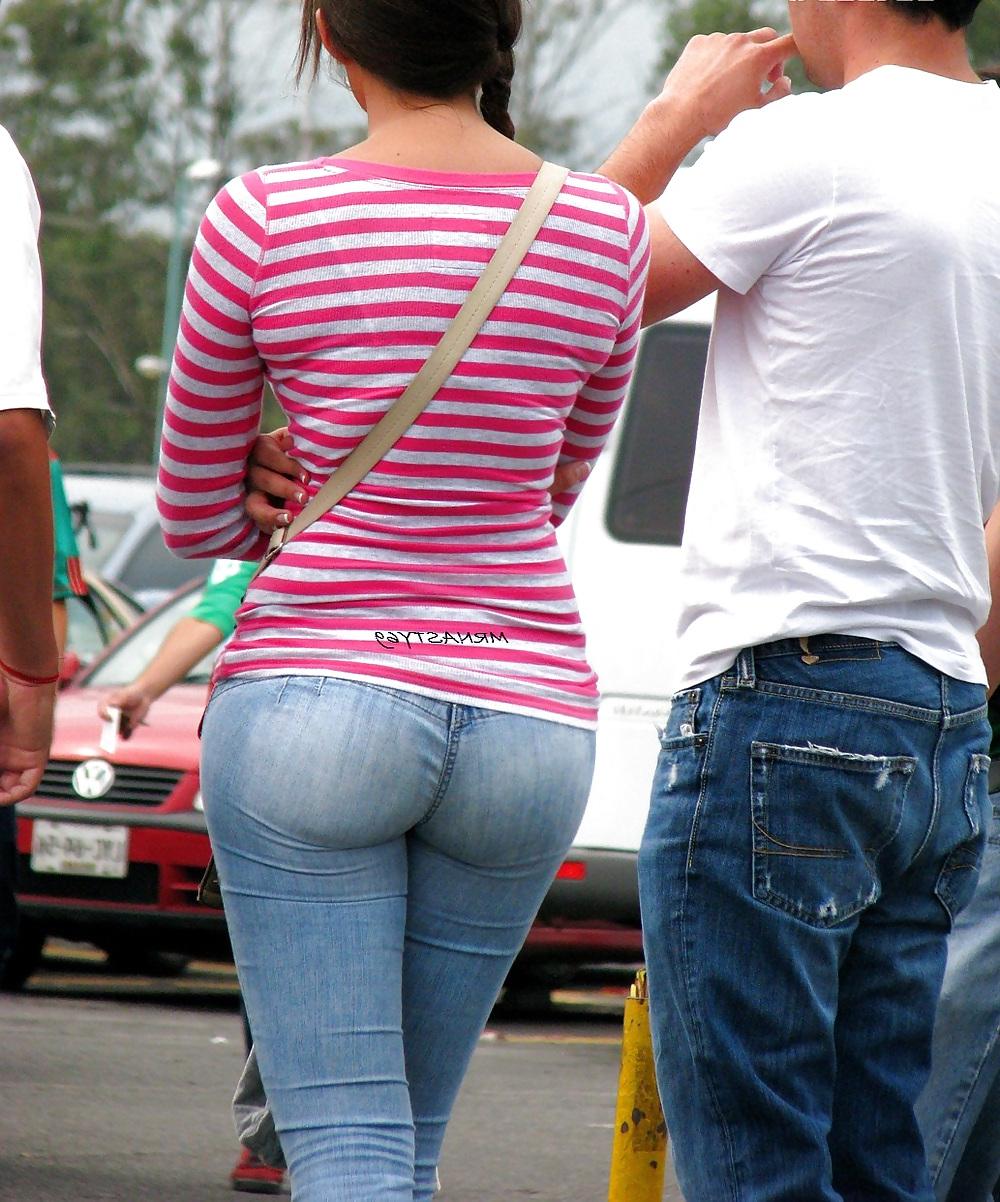 25P Wife In Tight Jeans #11