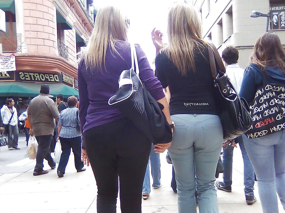 25P Wife In Tight Jeans #11