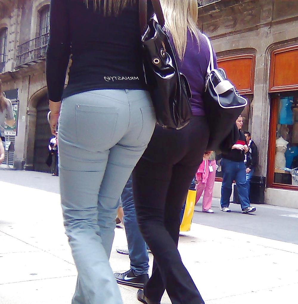 25P Wife In Tight Jeans #11