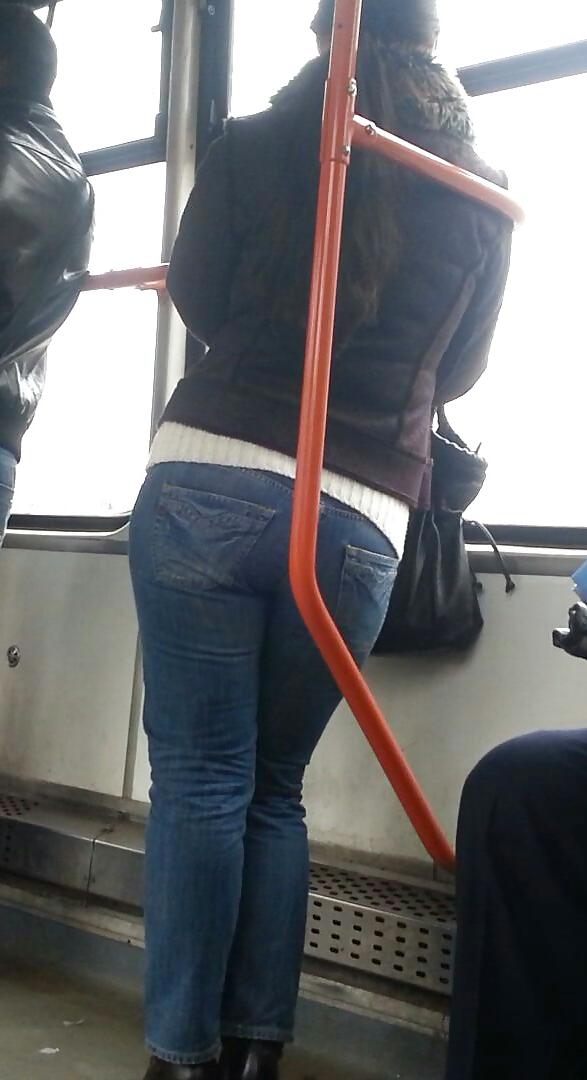 25P Spy old + young in bus, tram and station romanian