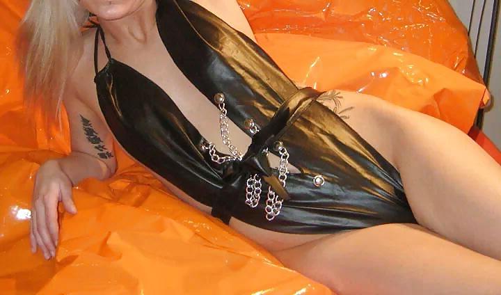 20P Corps de maid latex