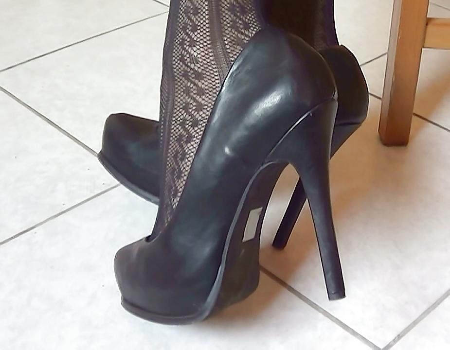25P Fishnet fantaisy