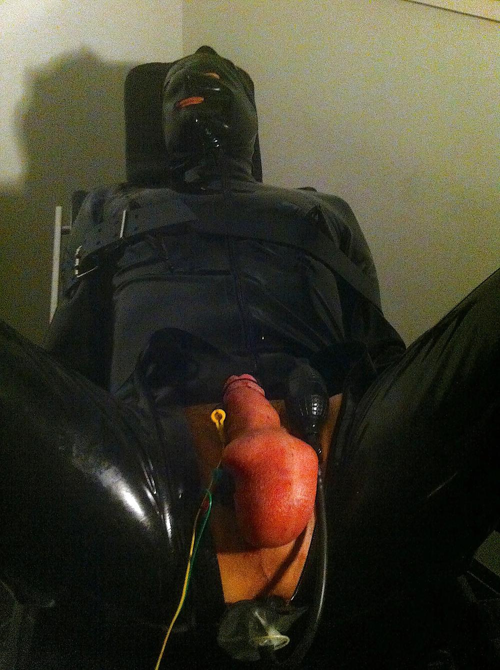 11P Long latex session with two femdoms