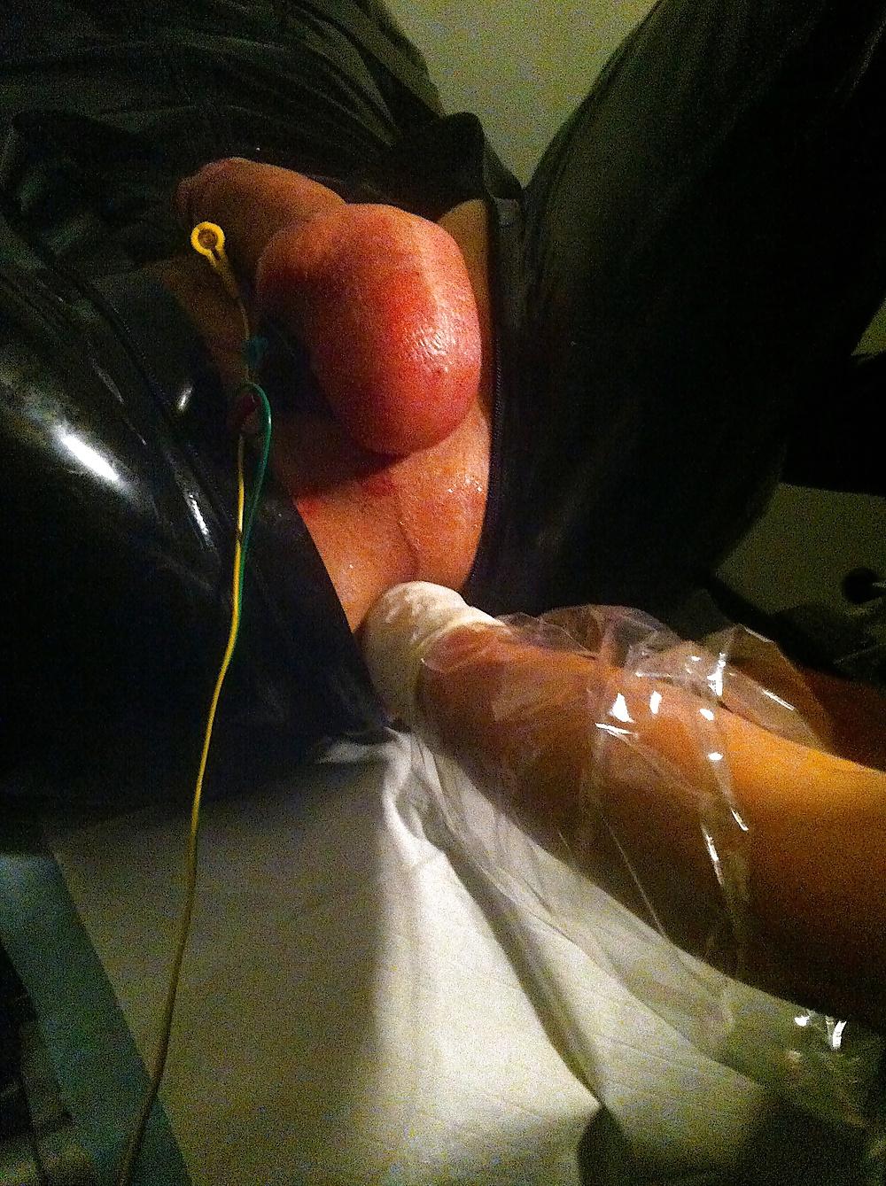 11P Long latex session with two femdoms
