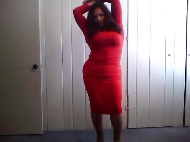 25P Super thick latina milf