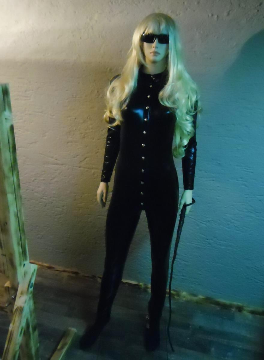 9P BDSM dolls