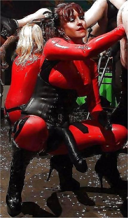 25P Femdom Strapon  (13)