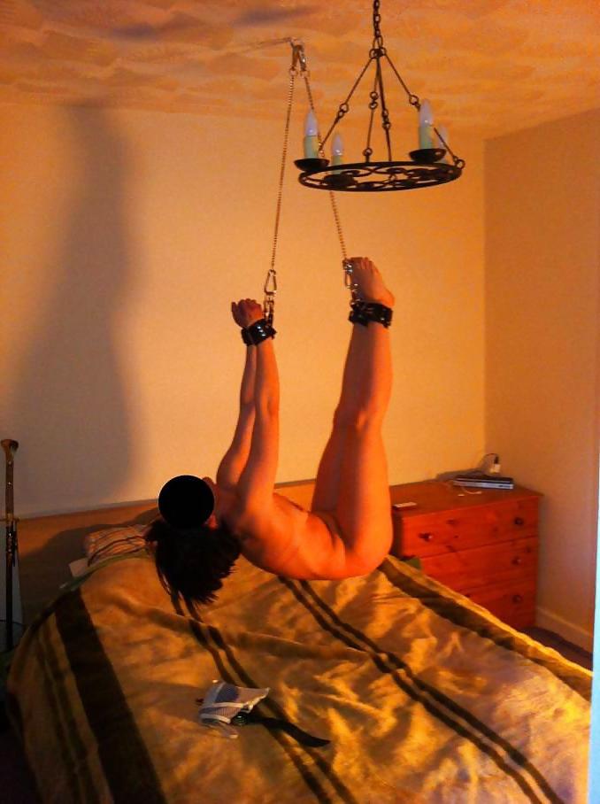 25P SUBMISSIVES SLAVES BDSM  MATURES WOMEN