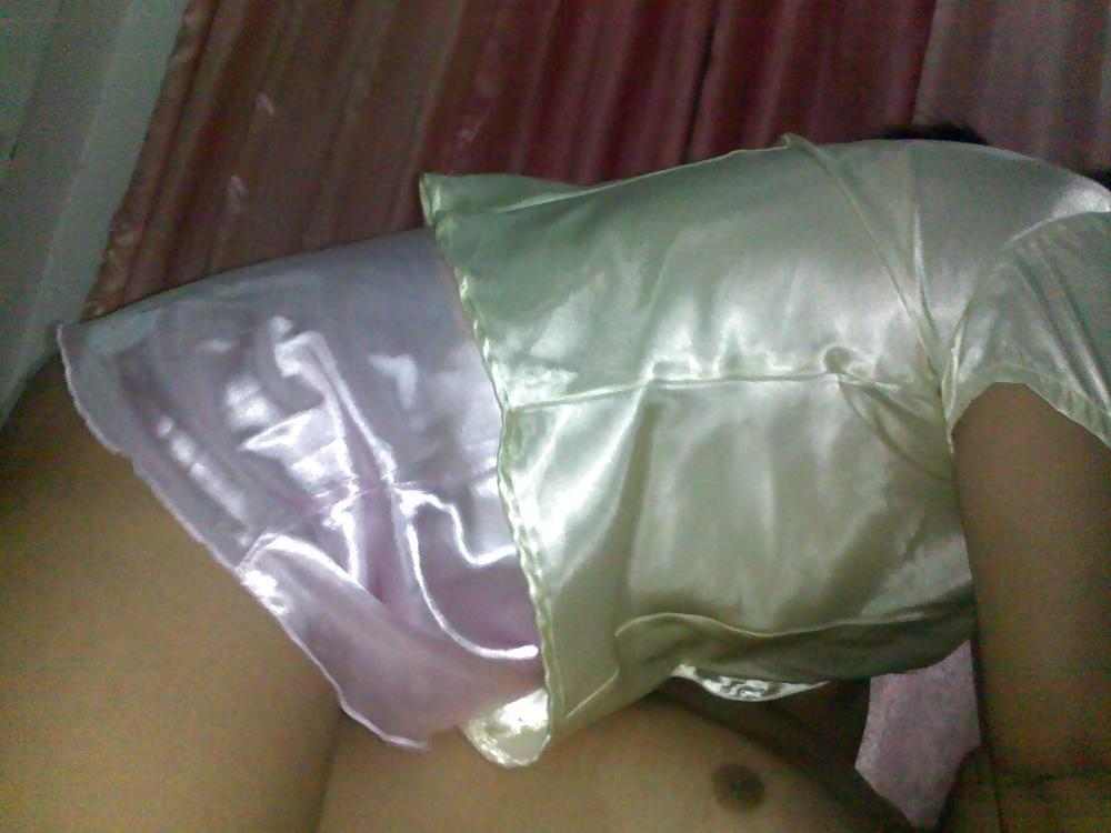 10P SATIN WHITE AND PINK