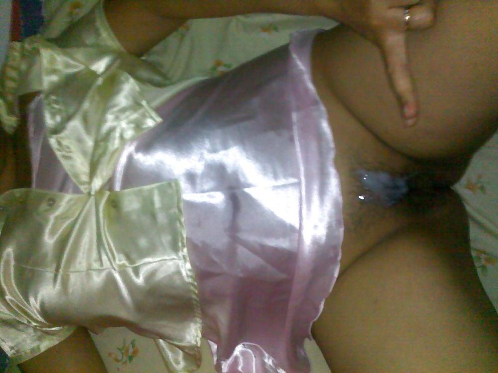10P SATIN WHITE AND PINK