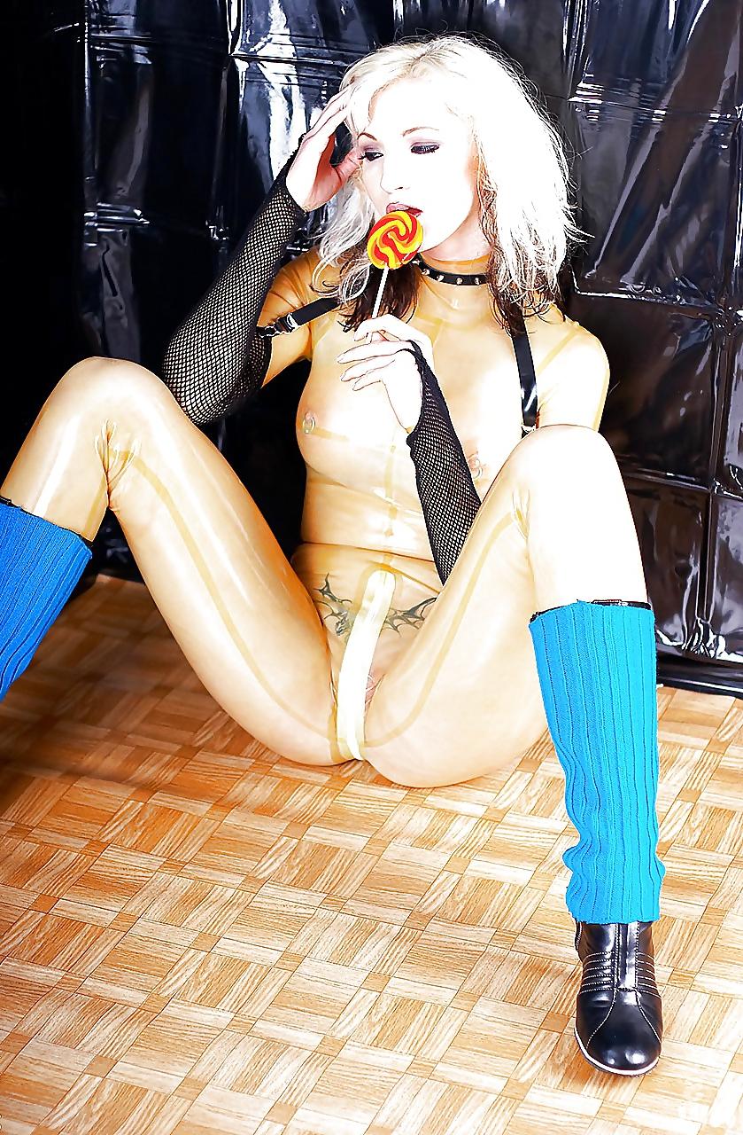 25P Transparent Latex