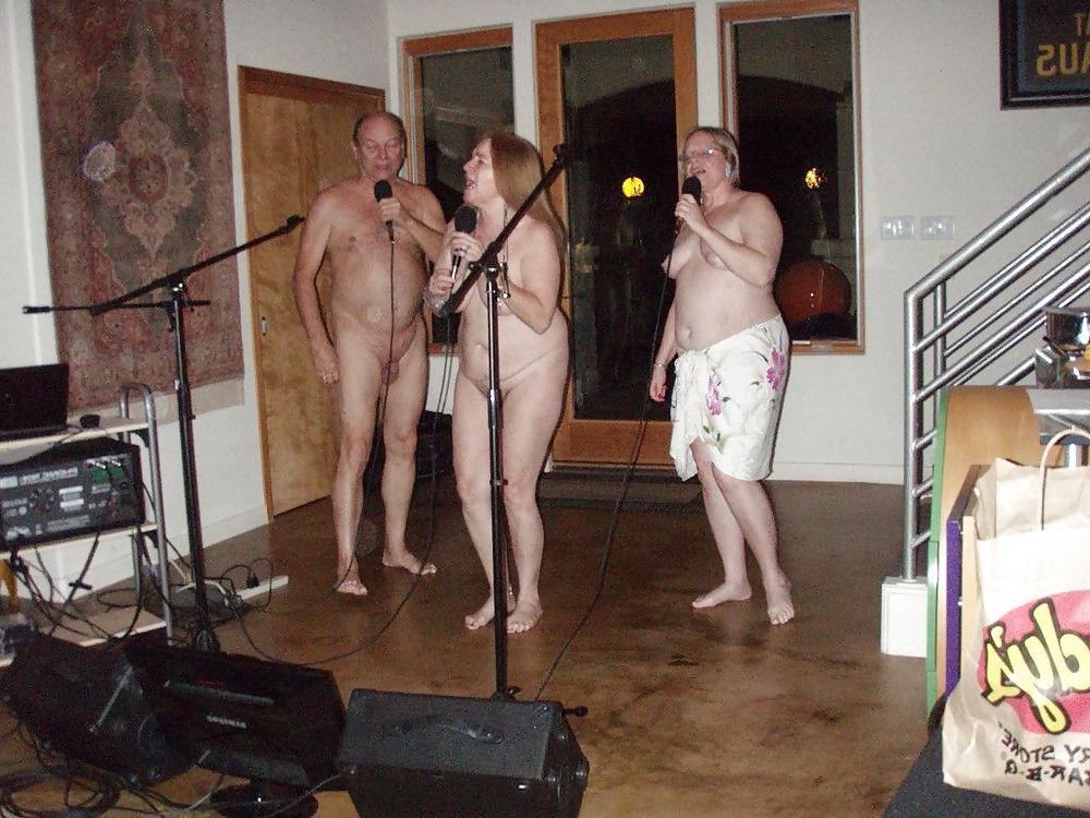 21P Nudist