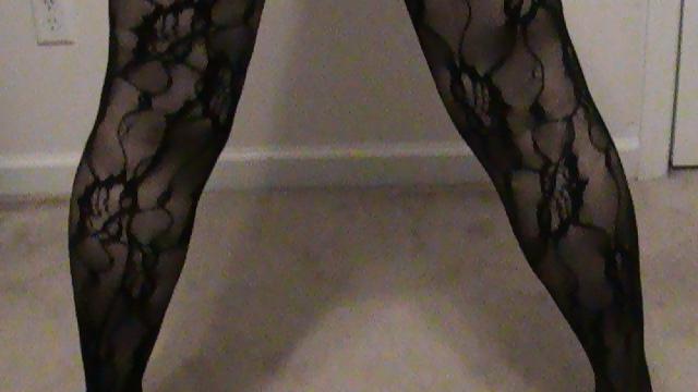 6P MILF Lateshay black titty fishnet net