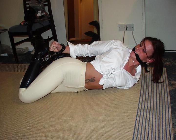 16P XCHICAS BDSM 05