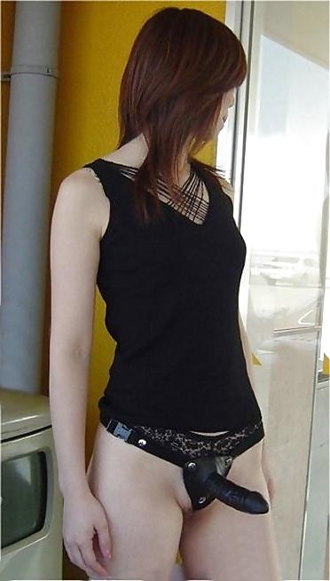 25P Femdom Strapon (11)