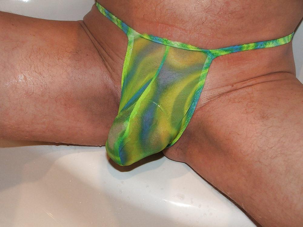 21P Wet mesh thongs