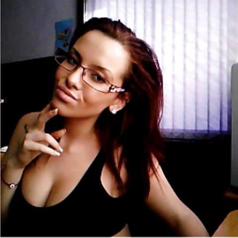 21P Bulgarian christmas school girl 18yo.Please comments