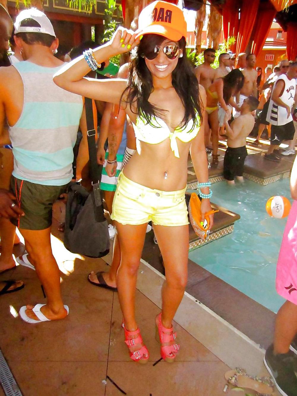 25P Tight body indian club slut