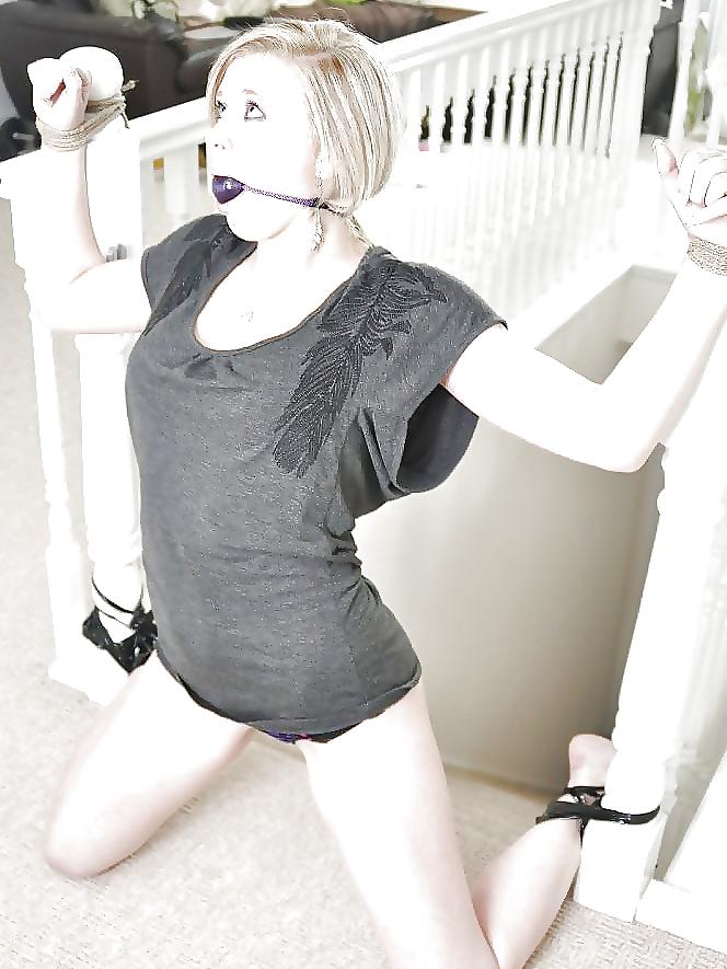 15P BDSM Slave girls 4 uk master