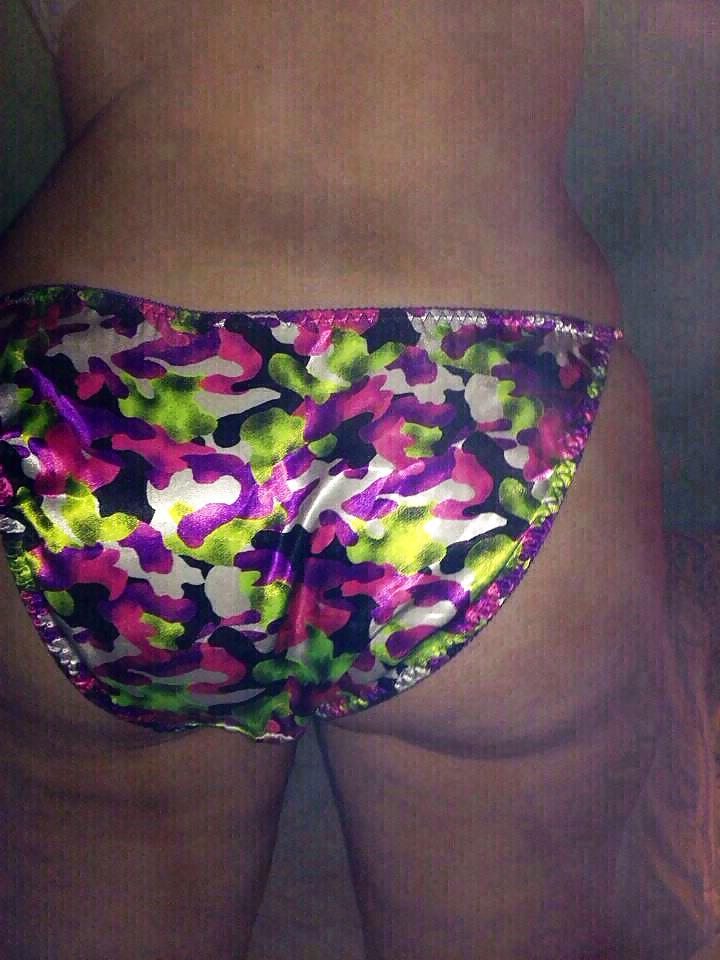 12P Piggy in satin panties