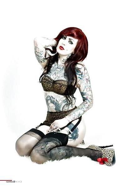 20P Beautiful Girls, Tattooed And Latex 1