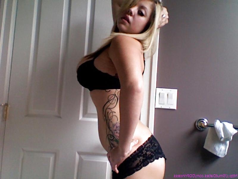 19P Big tits webcam slag