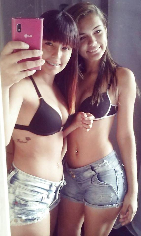 25P Sexy Latina Babes 7