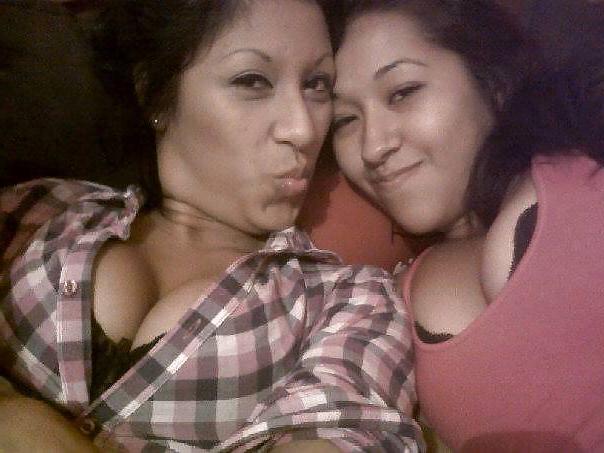 25P Sexy Latina Babes 7