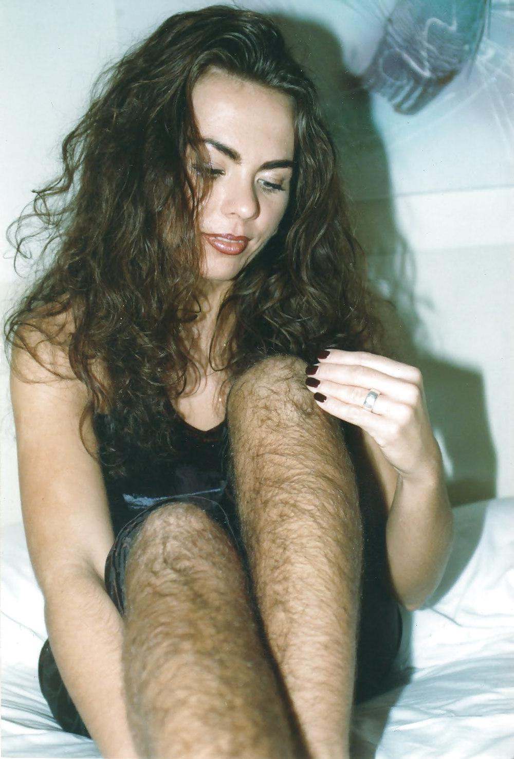 15P Sandra, super hairy babe