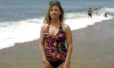 13P OHIO NURSE AprilClements nude stripteasing