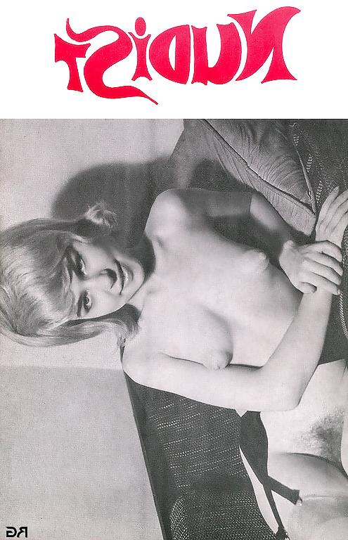 22P Nudist #9 - !960's Mag
