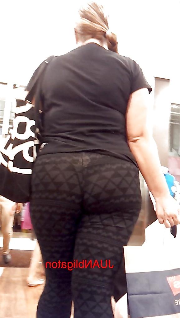 8P SEXY  ass latin milf VPL seethru leggins JUANbligaton VOYEUR