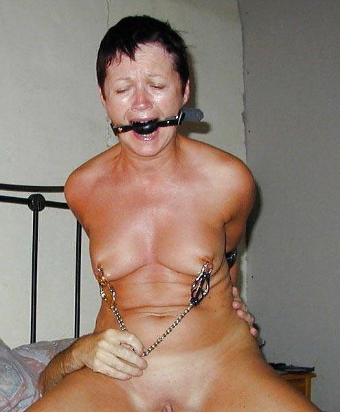 10P Mature mom wife granny slave sluts bdsm 1